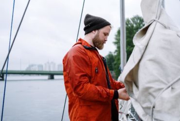 5 Boating Safety Tips to Stay Safe on Water