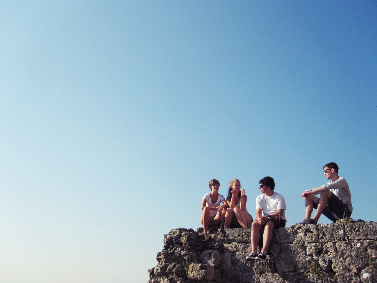 7 Tips To Plan An Unforgettable Adventure With Your Friends