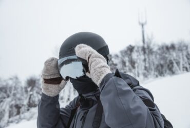 The Importance of Wearing the Right Snow Goggles